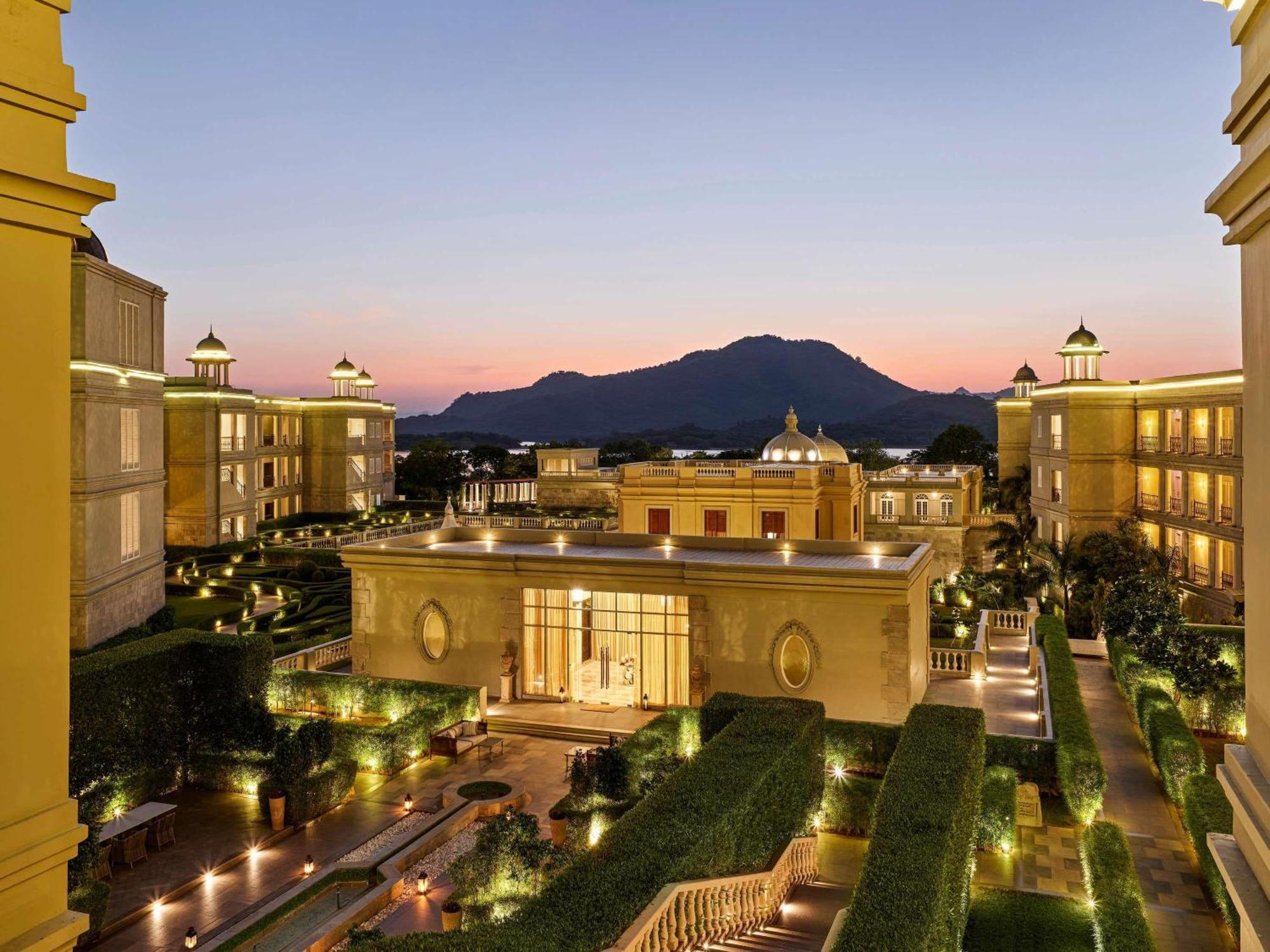 Raffles Udaipur Hotel Exterior foto